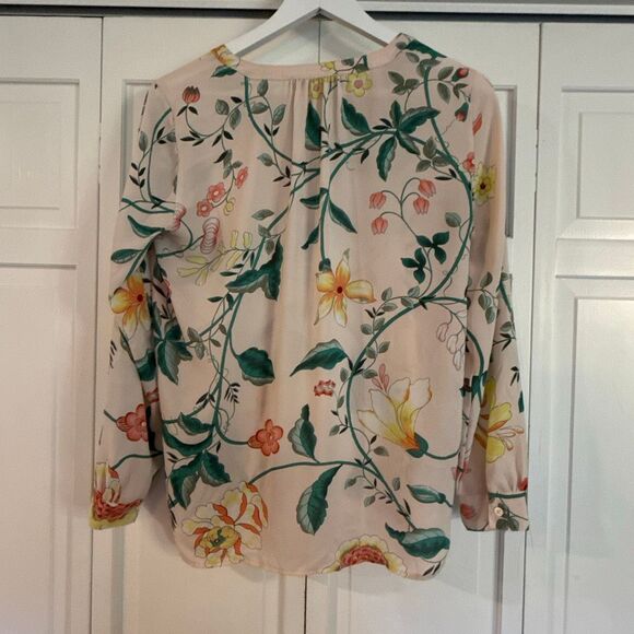 Loft pink floral notch neck blouse size small petite - Picture 6 of 10